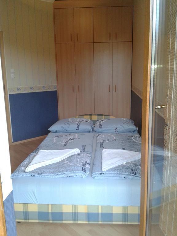 Park Setany Apartman بالاتوليلّي المظهر الخارجي الصورة
