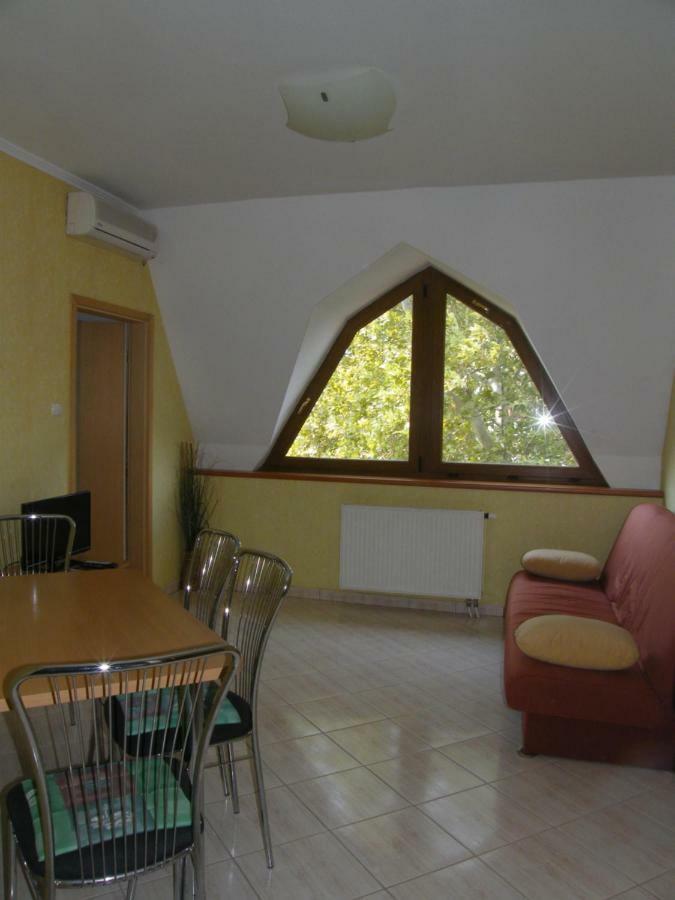 Park Setany Apartman بالاتوليلّي المظهر الخارجي الصورة